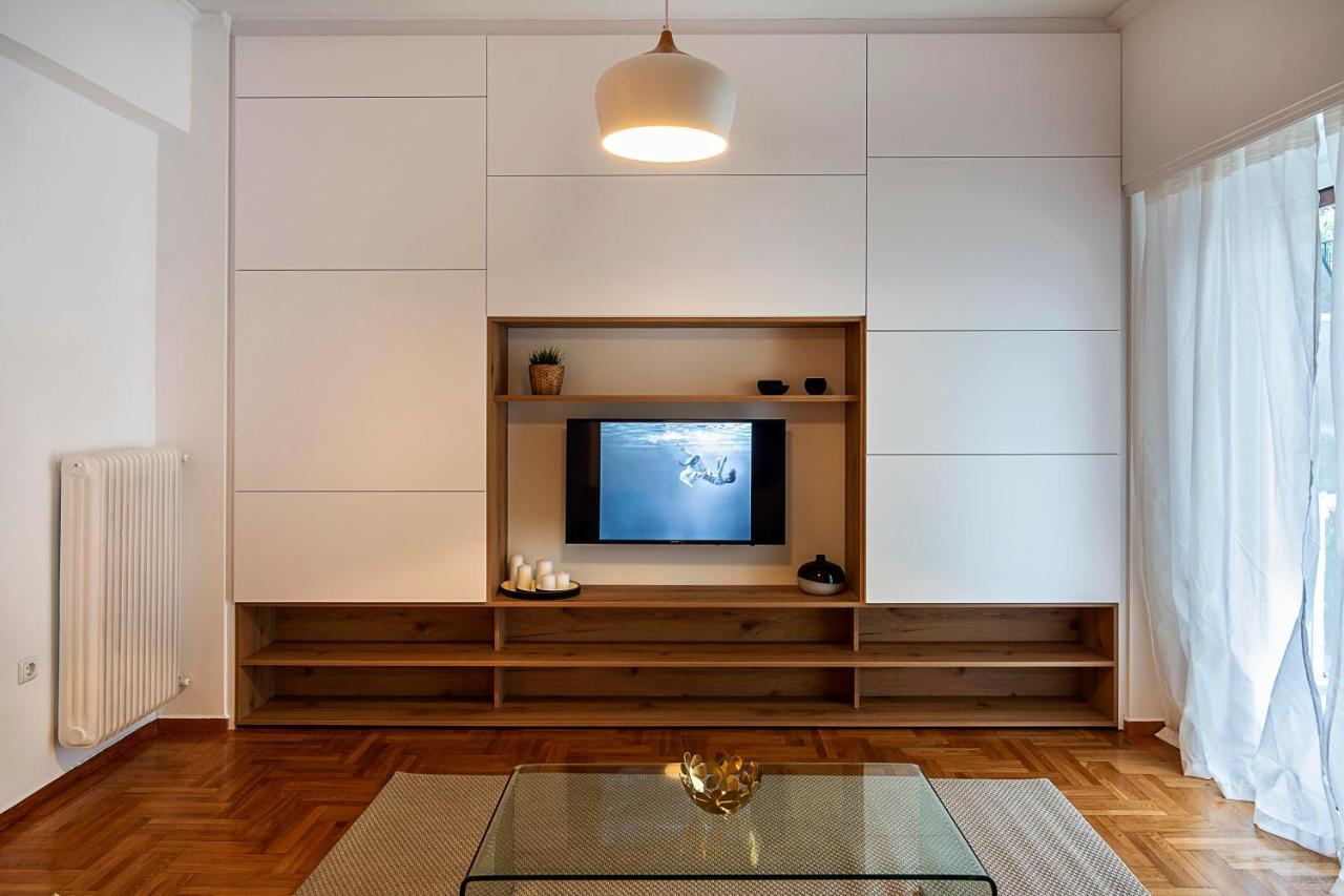 Elegant, Spacious & Minimalist Aptm W/Balcony Apartment Athens Exterior photo